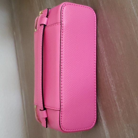 Brand New VALENTINO GARAVANI Vanity bag top handle -Rectangle zipper Vanity Case - Picture 4 of 10